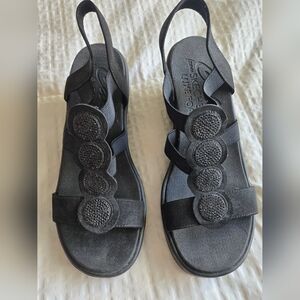 Skechers Cali Womens Black Beaded Slingback Sandals, Size 9